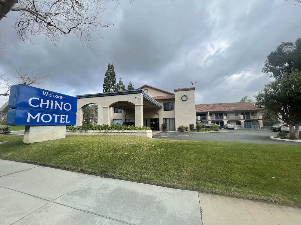 Chino Motel - photo 39