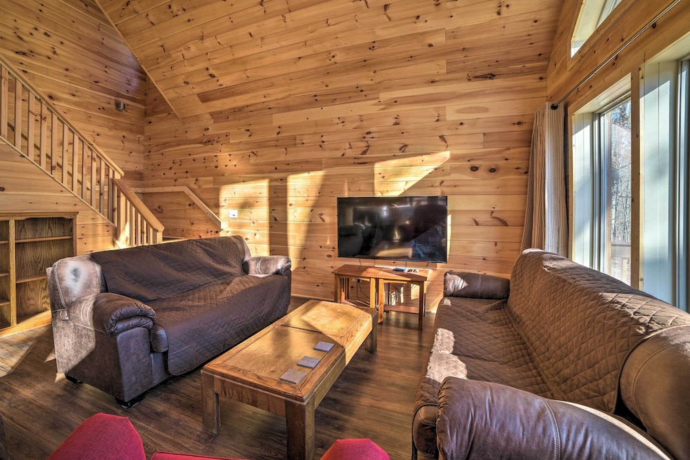 Cabin w Mtn View 4 Mi to Massanutten Resort - photo 10