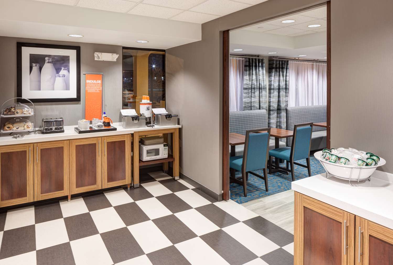 Hampton Inn Kansas City Liberty - photo 16