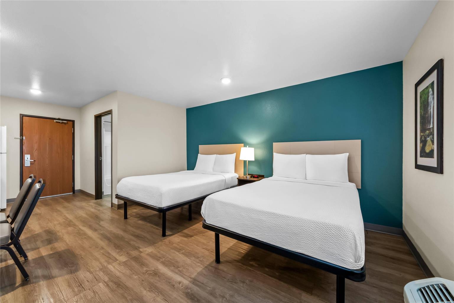 WoodSpring Suites San Antonio South - photo 16