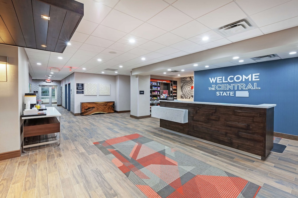 Hampton Inn Gardner Conference Center - photo 25