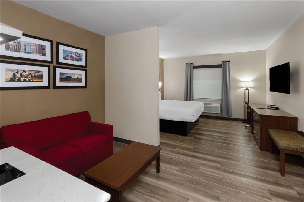 Hawthorn Extended Stay By Wyndham College Station South — College Station