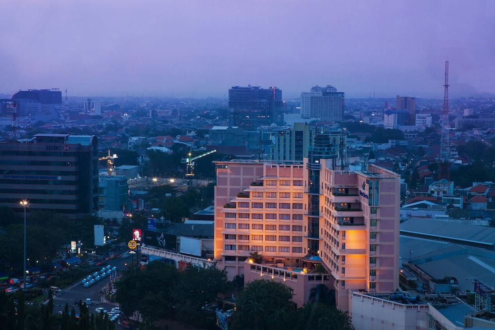 Hotel Ciputra Semarang managed by Swiss Belhotel International — 4-Star Luxury Hotel in Semarang, Indonesia