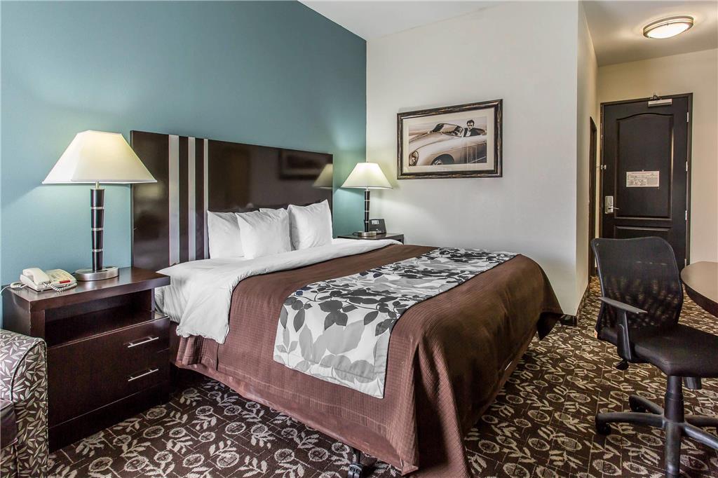 Sleep Inn & Suites West Medical Center - photo 9
