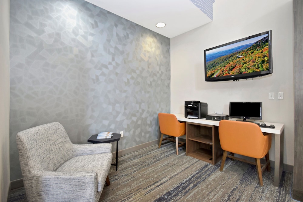 Holiday Inn Express Boone by IHG - photo 45