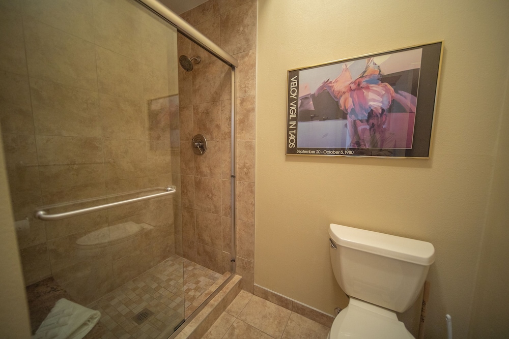 Tennis Townhomes 1326 - photo 38