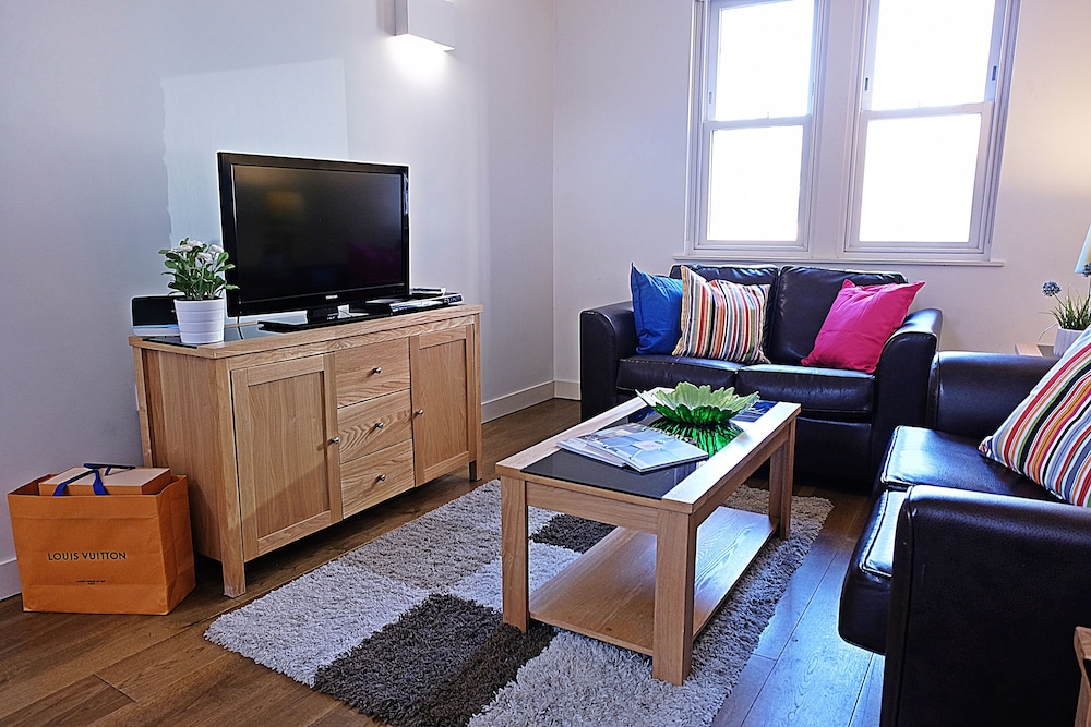 Urban Stay London City Apartments — 4-Star Luxury Hotel in City Of London, United Kingdom