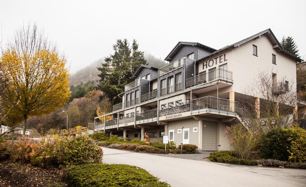 M13 Hotel - carbon neutral hotel in Riol