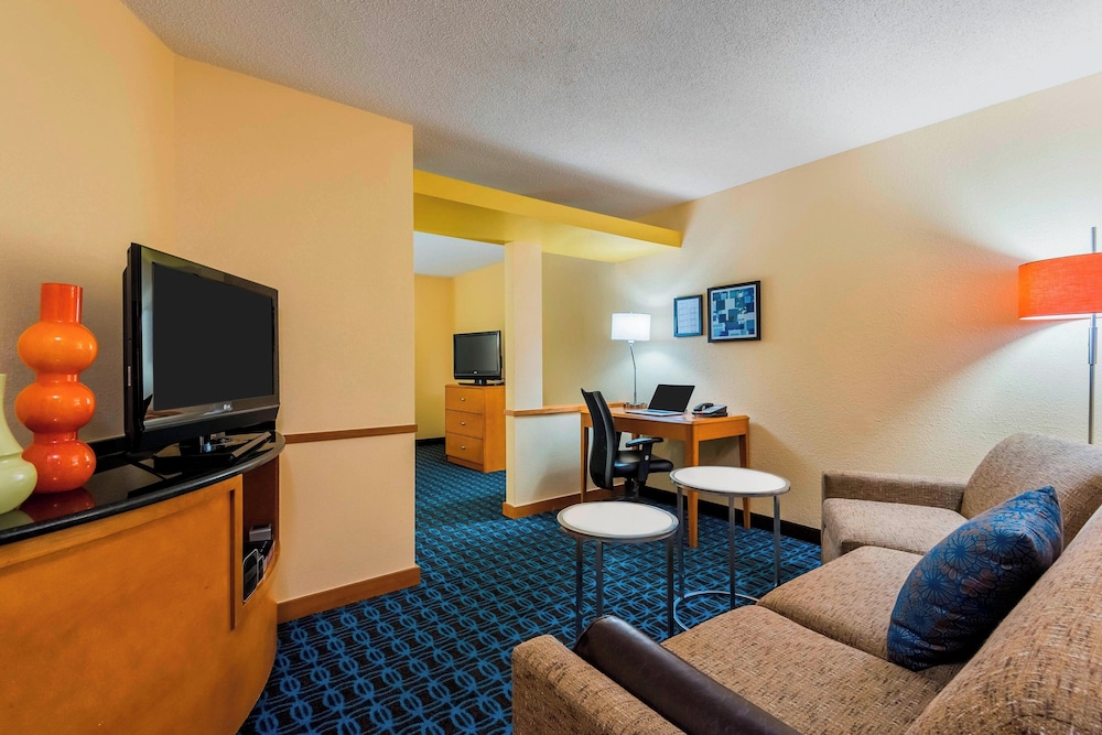 Fairfield Inn & Suites by Marriott Mobile - photo 21
