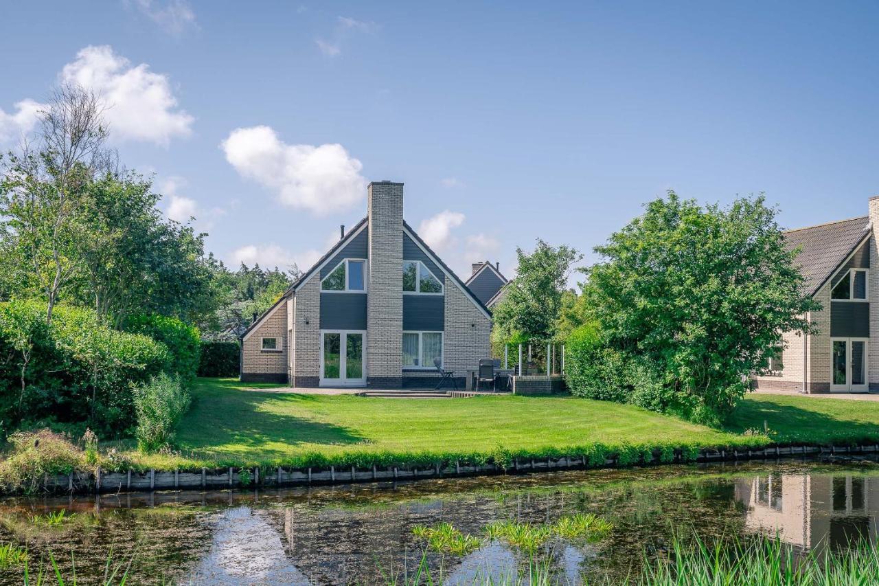 Villapark Kamperfoelie 51 in De Koog, Netherlands