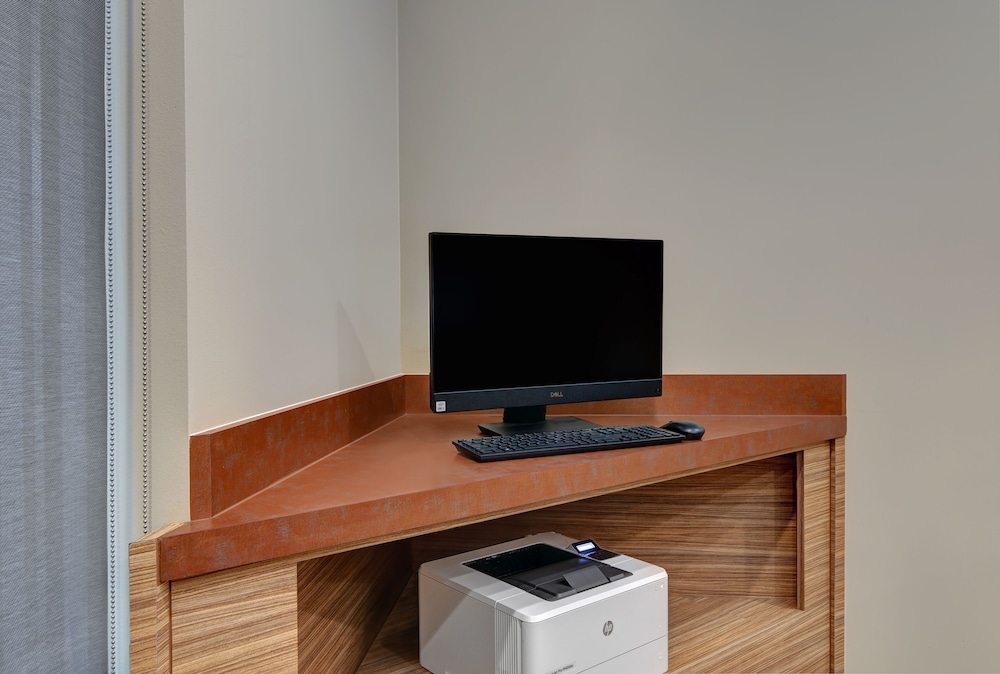 TownePlace Suites by Marriott Lima - photo 42