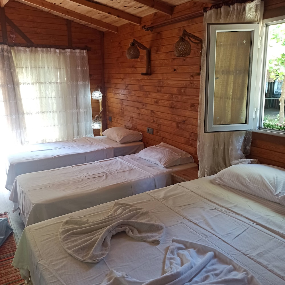 Ersalpark Ekin Dere Evleri — Marmaris