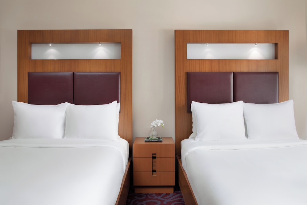Hotel 57 by LuxUrban - photo 42