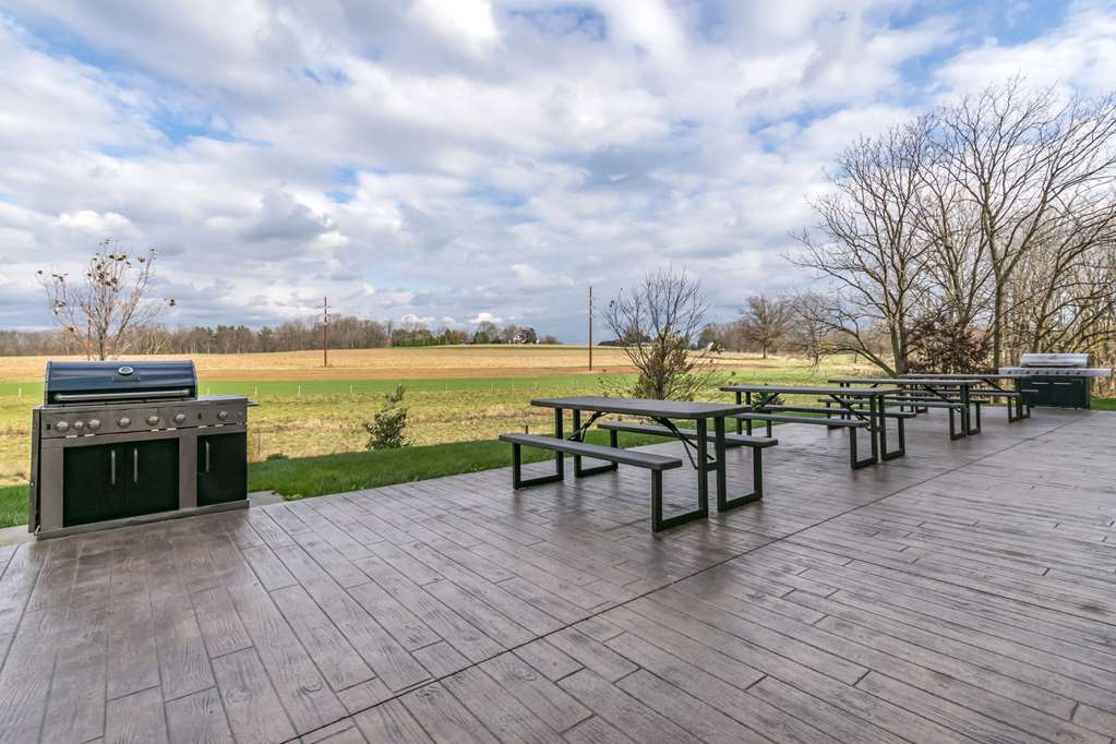 Comfort Suites Manheim Lancaster - photo 34