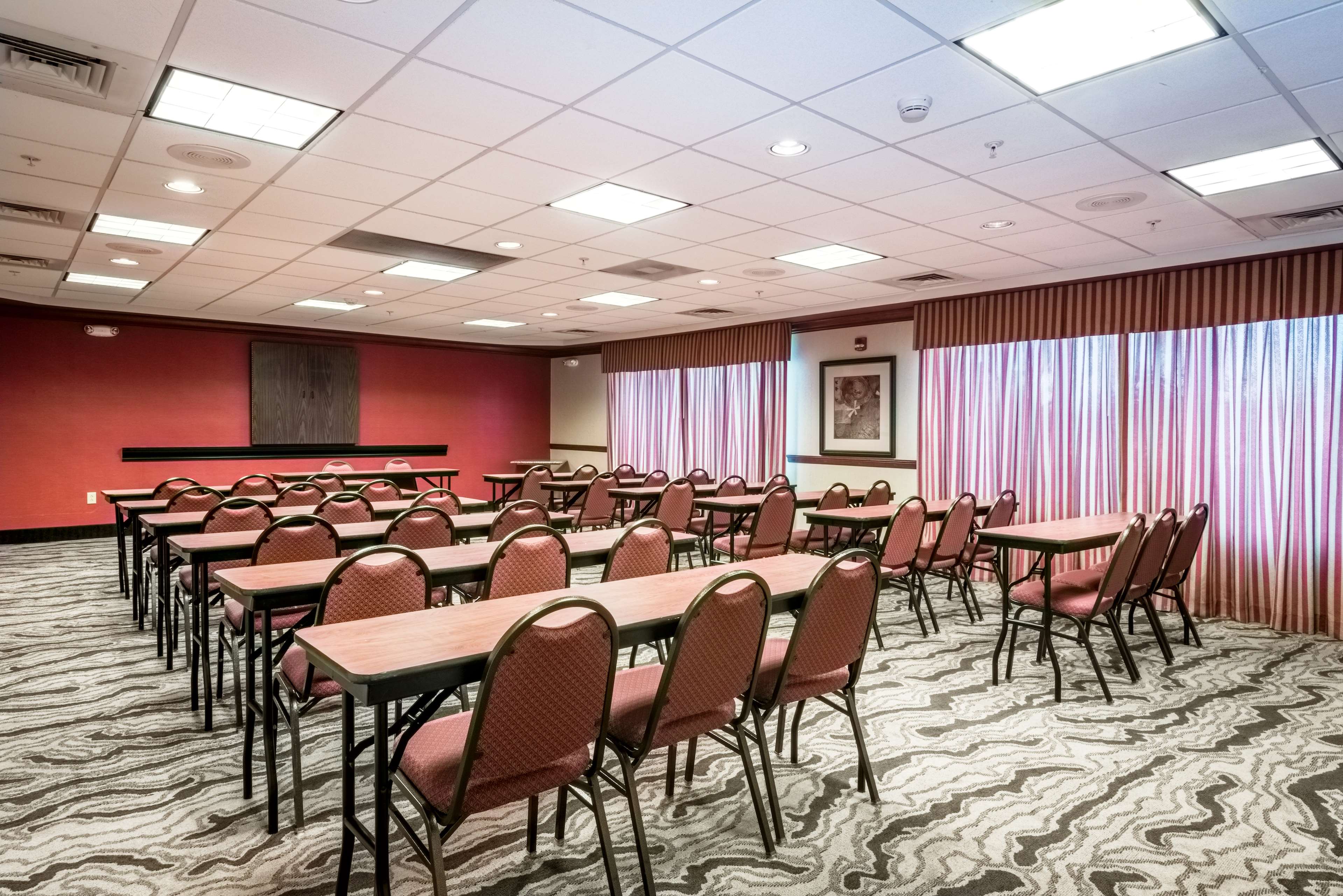 Hampton Inn Montgomery South Airport - photo 19