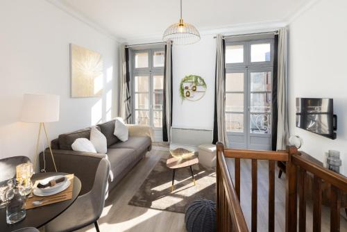 N1 Des Etudes Cosy Duplex Netflix Balcon Conciergeriedamecarcas in Carcassonne, France