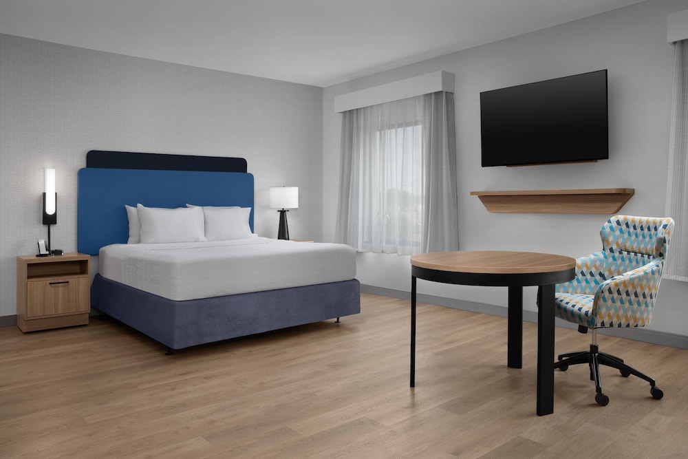 Hampton Inn & Suites Tupelo Barnes Crossing - photo 13