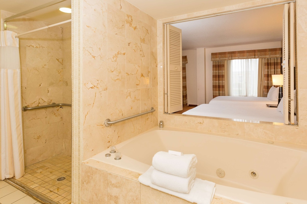 Hilton Garden Inn Daytona Beach Airport - photo 35