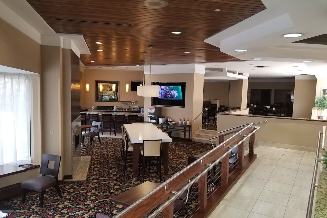 Hotel RL Cleveland Airport West — hotel in North Olmsted