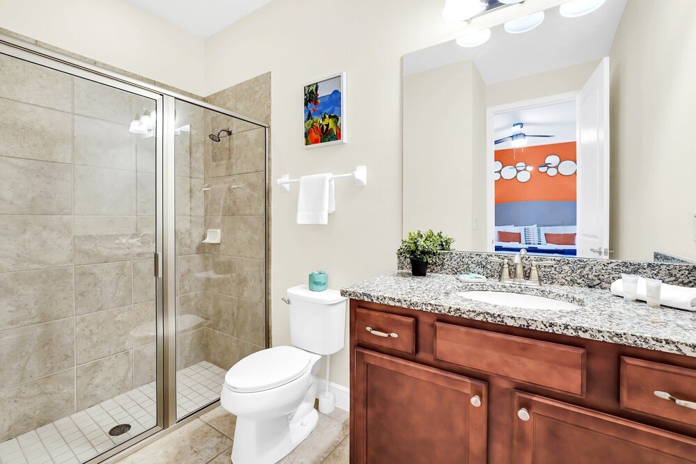 Fun and Stylish Family Villa in Encore Resort - photo 40
