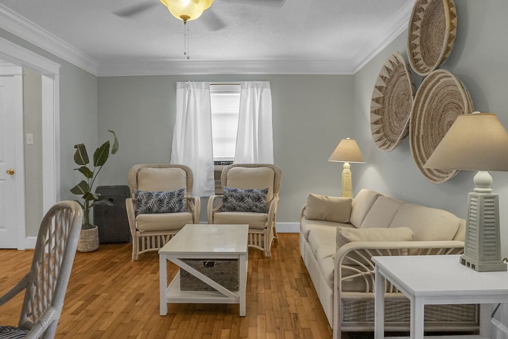 Carolina Beach Inn - photo 36