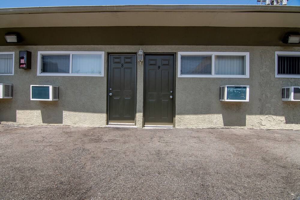 LA Ramona Motel - photo 84