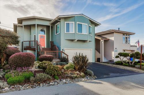 A Step Away Spring Special in Cambria, United States