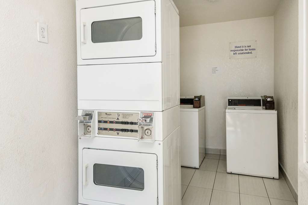 Motel 6 Fort Worth TX North - photo 22