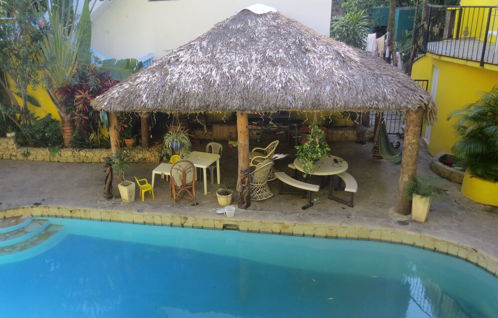 Coco Hotel - carbon neutral hotel in Sosua