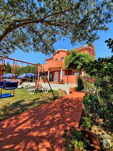 Petra Apartment — 4-Star Luxury Hotel in Rab, Croatia