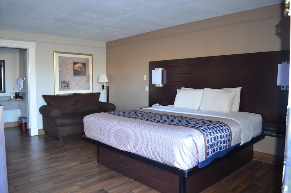 Hill Country Inn Marble Falls - photo 12