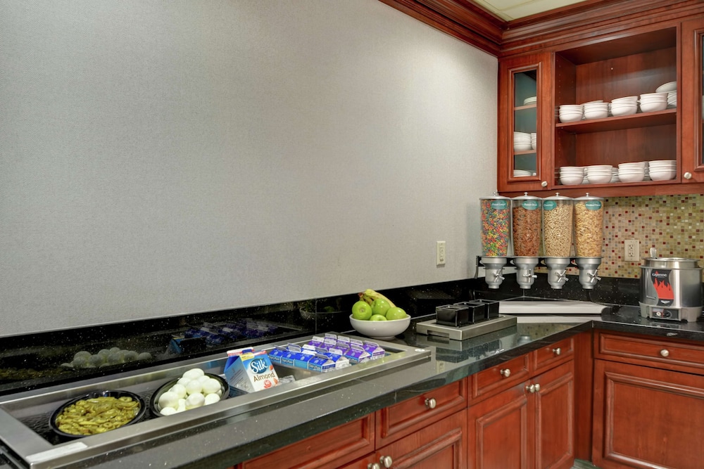Homewood Suites Reno - photo 45