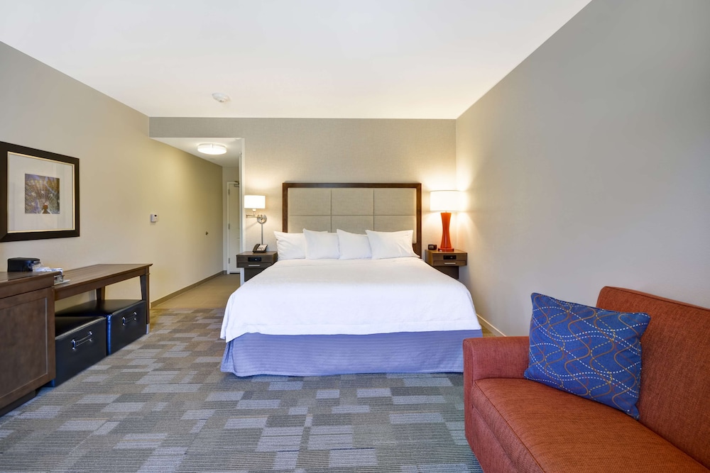 Hampton Inn & Suites Dallas Plano East - photo 19