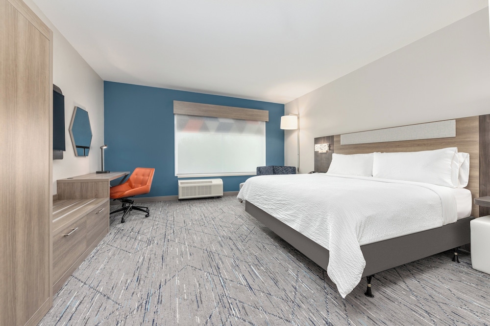 Holiday Inn Express & Suites Austin Airport East by IHG - photo 16