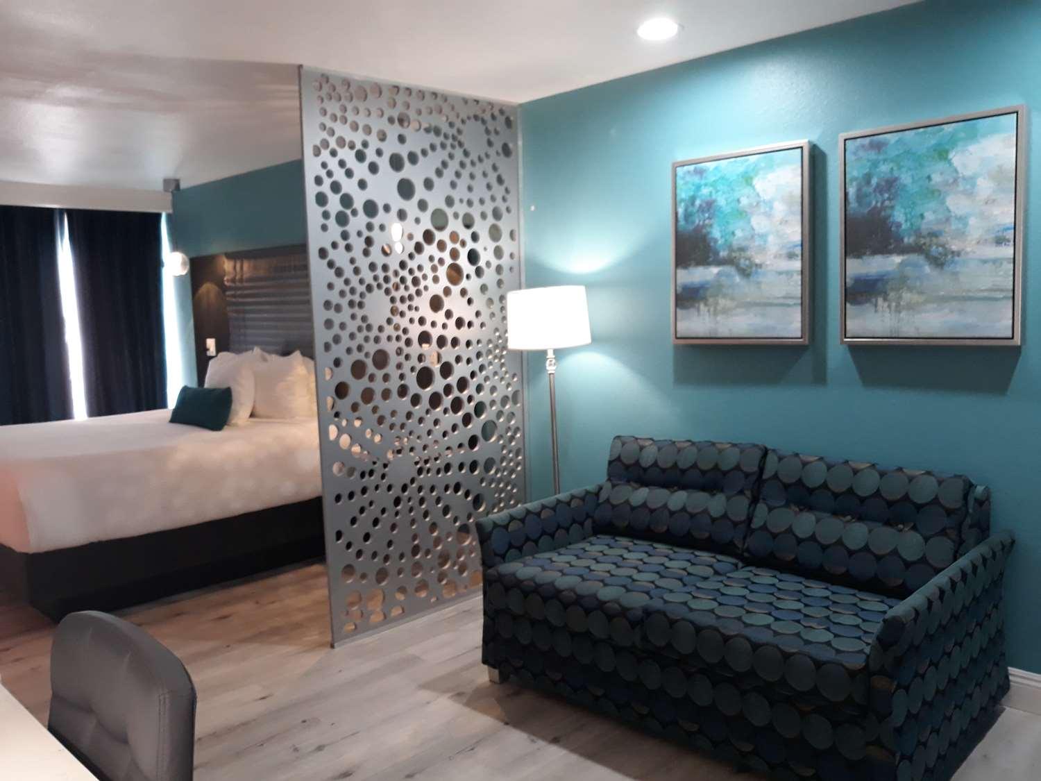 Clarion Pointe El Cajon San Diego East - photo 4