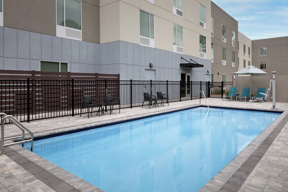 TownePlace Suites by Marriott Jacksonville Mayport - photo 64