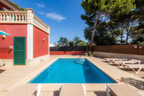 Villa Malena — 4-Star Luxury Hotel in Llucmajor, Spain