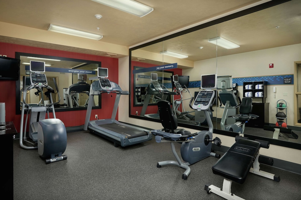Hampton Inn Helena - photo 17