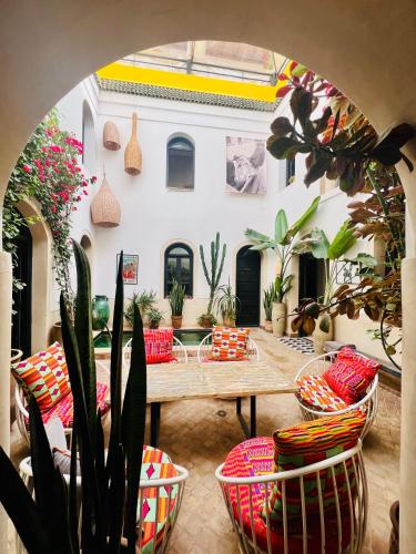 Riad privé 5 suites et piscine — 4-Star Luxury Hotel in Marrakesh, Morocco