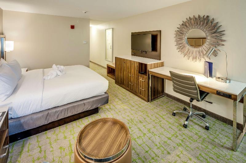 DoubleTree by Hilton Huntington - photo 76