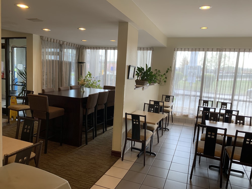 Baymont by Wyndham Cave City - photo 21