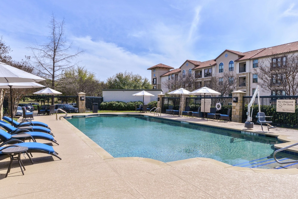 Hampton Inn & Suites Legacy Park Frisco - photo 42