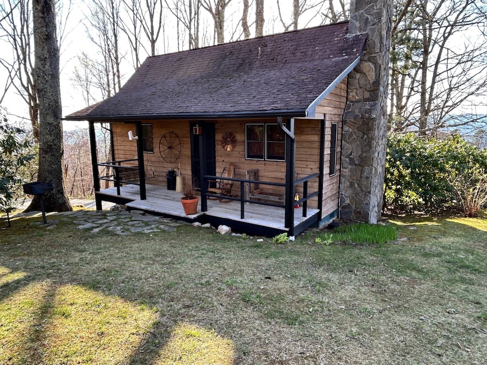 Fire Mountain Inn Cabins & Treehouses - photo 116