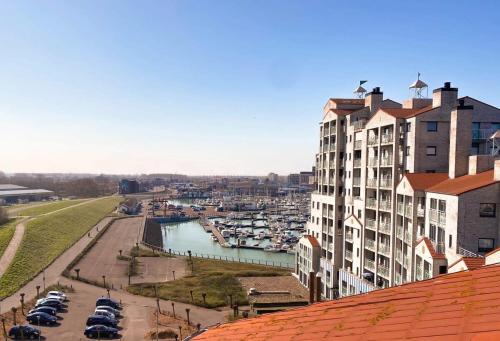 Hello Zeeland Appartement Port Scaldis 09 072 — 4-Star Luxury Hotel in Breskens, Netherlands