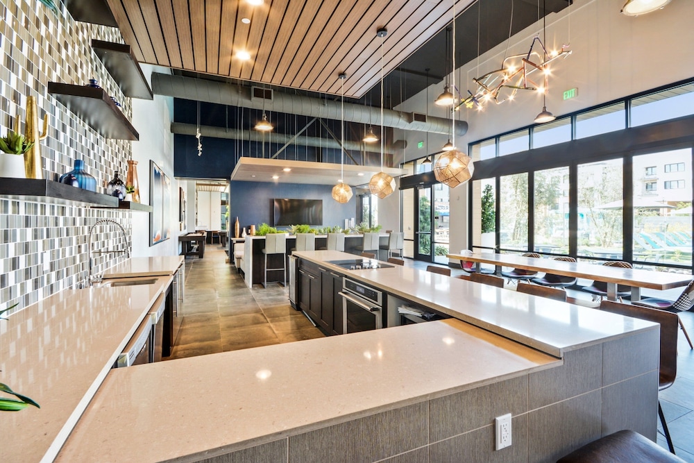 Global Luxury Suites in Menlo Park - photo 60