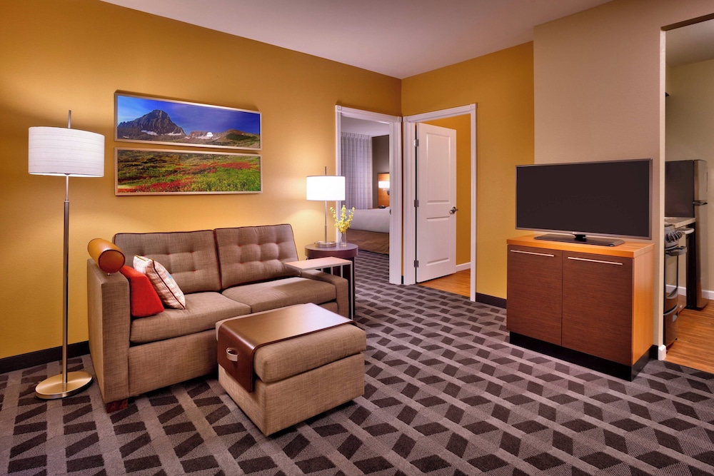 TownePlace Suites Missoula - photo 13