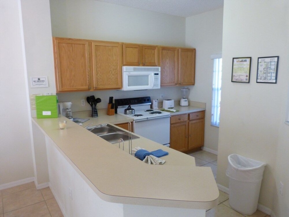 Emerald Island Resort 8504 Three Bedroom Townhome - photo 6