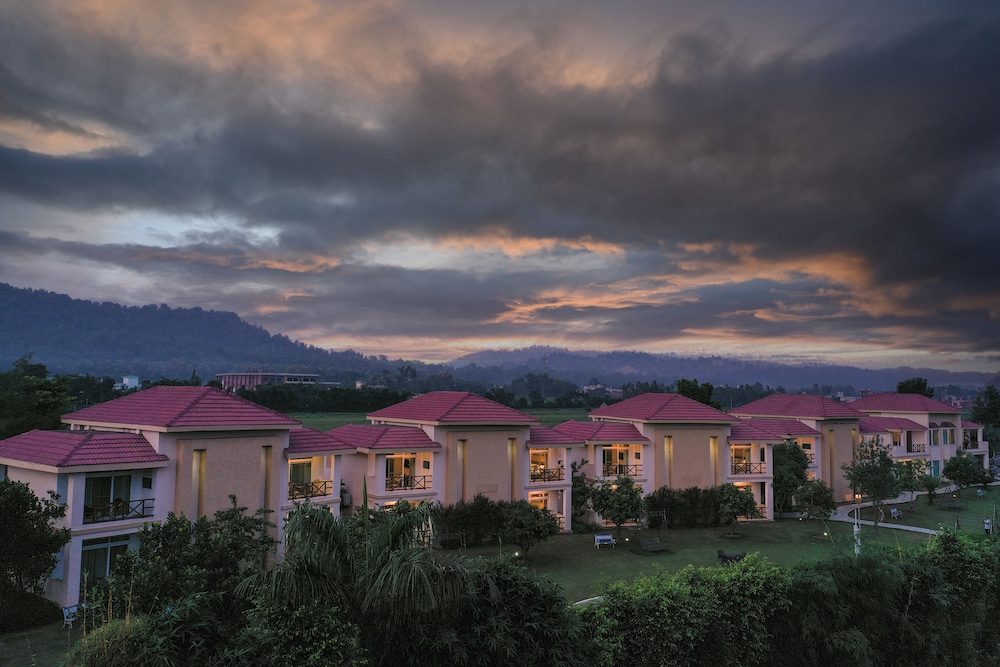 Resort De Coracao — 4-Star Luxury Hotel in Ramnagar, India