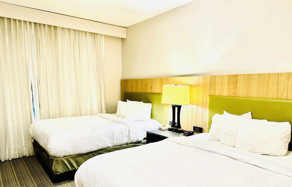 Radiant Inn & Suites - featured photo