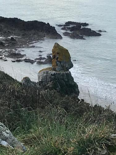Face à la mer in Erquy, France